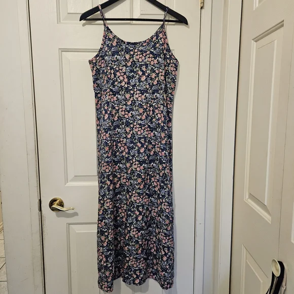 JM Collection Floral Patterned Dress - Picture 7 of 7